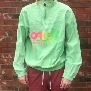 Oakley pullover
